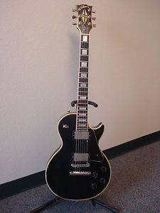 Gibson 1985 Les Paul Custom w/chrome & Tim Shaw + HSC Black Beauty Road Worn