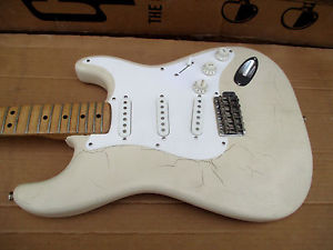1975 FENDER STRATOCASTER USA