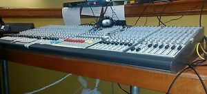 Allen & Heath GL2800-40 Mixer