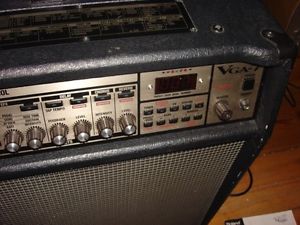 Roland VGA-7 VGA7 VGA 7 V-Guitar Amplifier
