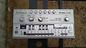 Roland TB-303 bass synthesizer serviced