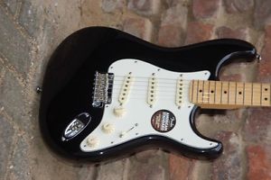 FENDER USA STRATOCASTER*3x CUSTOM SHOP PICKUPS*NEW*CLASSIC VINTAGE TONE*UVP1549€
