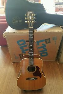 GIBSON SONGBIRD DELUXE WITH ORIGINAL HARD CASE HOLIDAY SPECIAL OFFERS EXCEPTED
