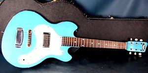 Supro Super Seven Guitar Mid 1960's bundled w/ Hard TKL Case