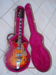 1967 Fender CORONADO II Vintage w/ hard case ** DeArmond pickups **