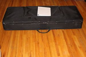 Korg T1 Synthesizer with Custom case + Owners/Service Manual