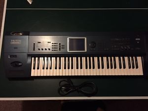 KORG TRITON EXT61 EXTREME MUSIC WORKSTATION MINT CONDITION FULLY TESTED!