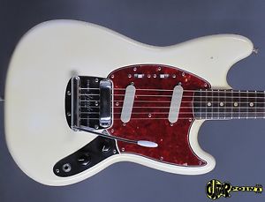 1964 Fender Mustang  - Olympic White - MINT Condition!!! Early one!
