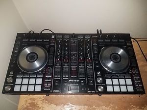 Pioneer DDJ-SX2 with SKB Flight Bag