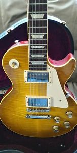 2010 R0 Gibson Les Paul VOS Reissue 1 of 25 rare, repaired USED guitar great