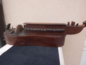 ANCIENNE VIELLE À ROUE ÉPOQUE 18/19 ÉME À RESTAURER