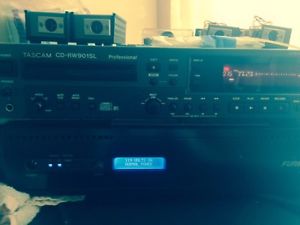 Furman F1000-ups Uninterruptible Power Supply