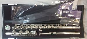 Beautiful Yamaha YFL-481 Professional Solid Silver .925 flute