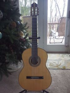 Amazing hand built custom one-off guitar made by master Giang Van Than luthier