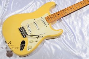 Fender USA 1980s American Vintage '57 Stratocaster  White Used EMS F/S EMS