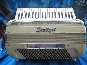 Accordion Akkordeon Dallape Supermaestro cassotto