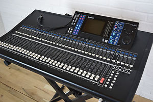 Yamaha LS9-32 digital mixing console near MINT!-used audio mixer for sale