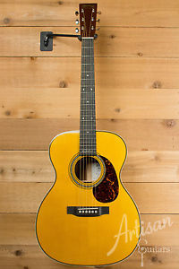 Martin 000 28 M E.Clapton Limited Ed Carpathian Spruce Madagascar Rosewood 2009