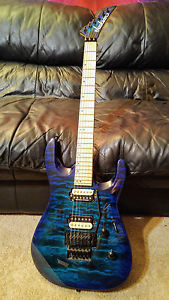 Jackson DK2QM Pro Series Dinky w/Jackson hardshell case