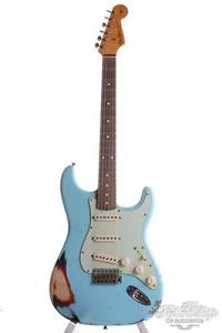 Fender® Fender Custom Shop 1960 Stratocaster relic Sonic Blue over SB Ltd Ed ...
