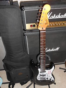 Fender Stratocaster partscaster Custom Alice Cooper & band signed