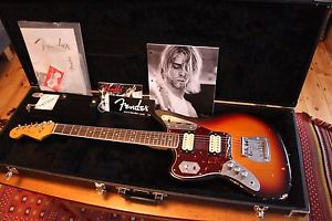 Fender Kurt Cobain Jaguar Left Handed 2015 3 Color Sunburst Road Worn