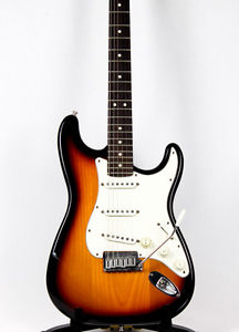 1998 Fender Stratocaster American Standard Electric Guitar, w/ OHSC 10020367