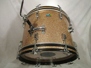 LUDWIG CLASSIC 14 X 20 BASS DRUM CHAMPAGNE SPARKLE B/O BADGE VINTAGE 69/70