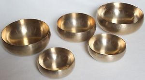 Peter Hess SANGHA Singing bowl set 700g,900g,1500g,2000g,2500g incl. Accessories