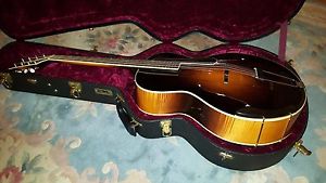 Mowry Octave Mandolin with Period 20's L-5 Style Body in Exceptionally Fine Cnd