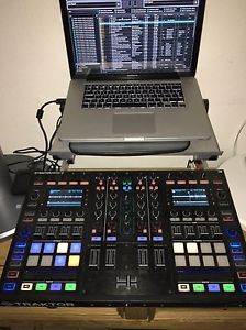 native instruments Traktor Kontrol S8