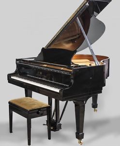 RARE  BEAUTIFUL HAMBURG STEINWAY AND SONS MODEL S PIANO
