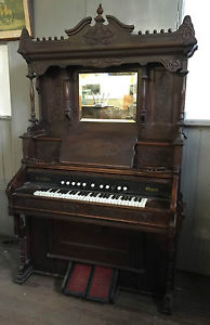 Antique late 19th Century Hamilton pump organ made in Chicago Illinois