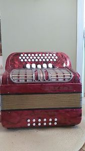 HOHNER Corona III RS Classic button accordion leather Straps & CASE