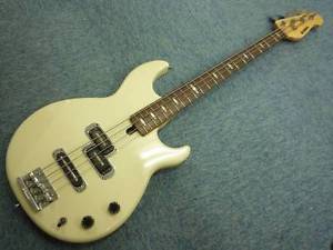 [USED] YAMAHA BB1024, Made in Japan  Electric Bass