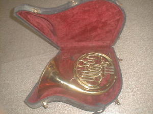Double French Horn Concord Artist     Vintage