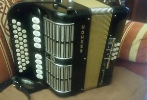 hohner ouverte VS
