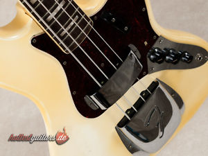 Fender Jazz Bass 1966 real vintage olympic white refinish matching headstock