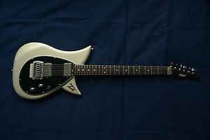 LIMITED OFFER PRICE!! TOKAI TALBO 80S AX-80D MADE IN JAPAN ALUMINUM BODY
