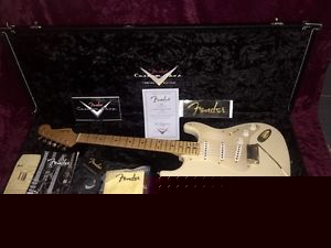 Fender Stratocaster 56' Relic NAMM w/ Certificate of Authenticity