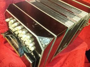 1936 Alfred Arnold (AA) Bandoneon/ Bandonion, 35/37 button with original case.