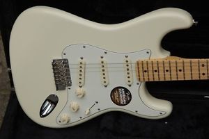 FENDER AMERICAN STRATOCASTER+CUSTOM SHOP PICKUPS*MADE IN USA*NEW w.CASE*UVP1649€