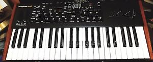 Dave Smith Instruments DSI Mopho X4 4 Voice Polyphony Keyboard