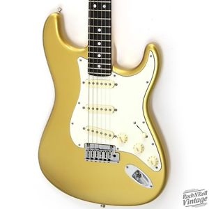 2016 Fender Stratocaster Pro NOS HLE Gold