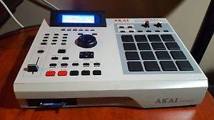 Custom AKAI MPC 2000XL - MIDI Production Center - FREE Overnight Shippiing