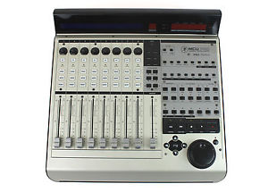 Mackie MCU PRO DAW 8-Channel Universal Mix Control Surface USB