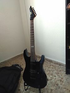 Guitarra ESP M-II DELUXE custom shop