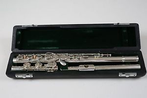 Altus 807 E Flute with Split-E, C-Foot, Offset G, Closed-Hole (Plateau) Keys