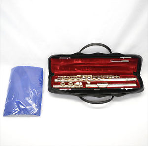 Yamaha �ž woodwind flute Silver