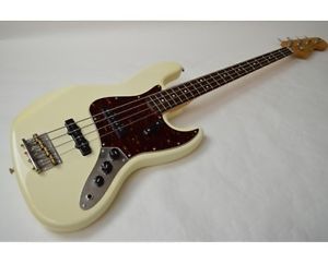 Squier by Fender Classic Vibe Jazz Bass '60s White w/soft case F/S #A2681